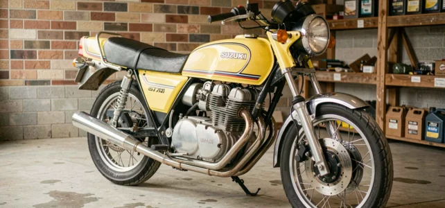 Tout savoir sur les couleurs et séries emblématiques de la Suzuki GT 750 Tout savoir sur les couleurs et séries emblématiques de la Suzuki GT 750
